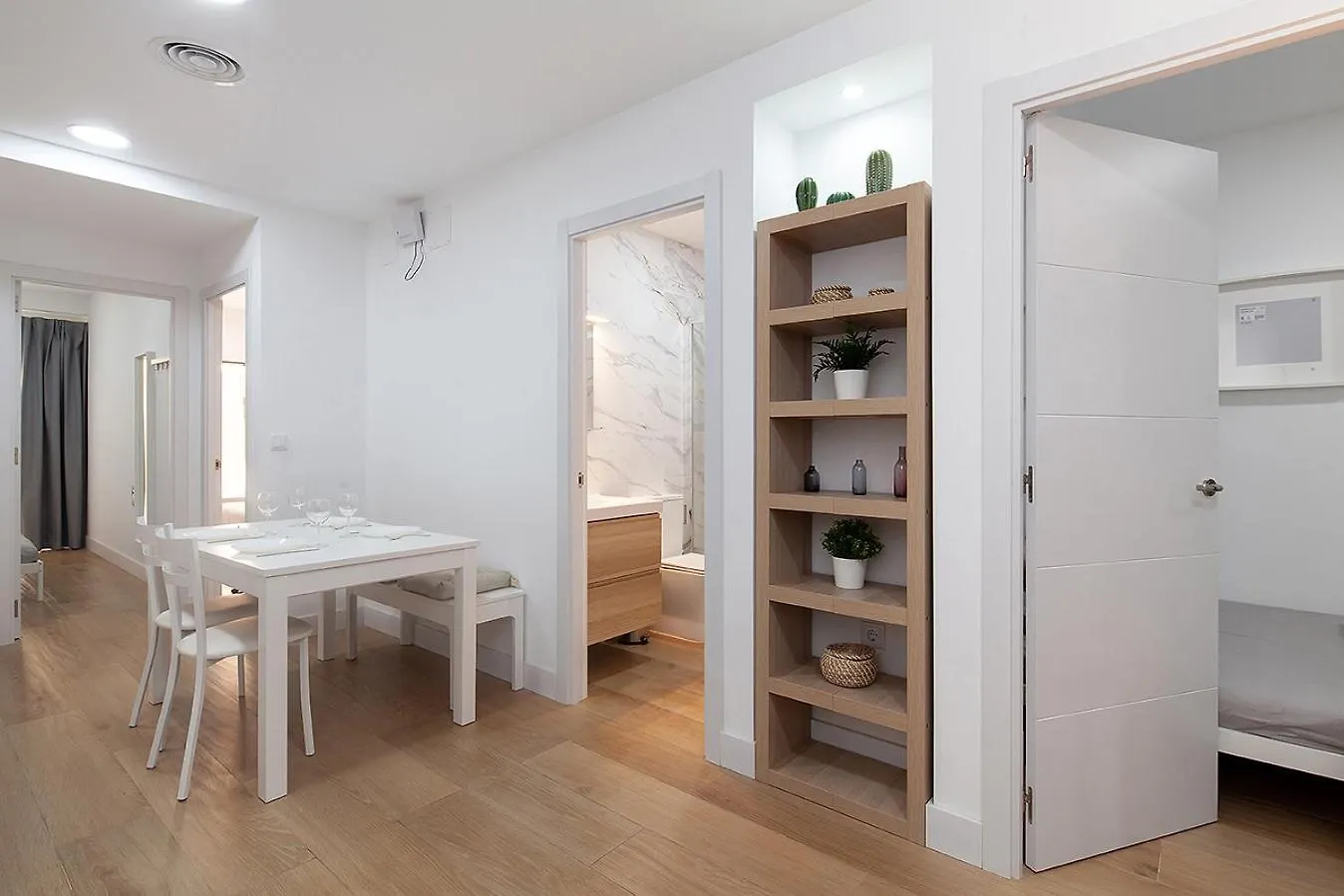 Amazing Flat In City Center-Sevillarooms Spain