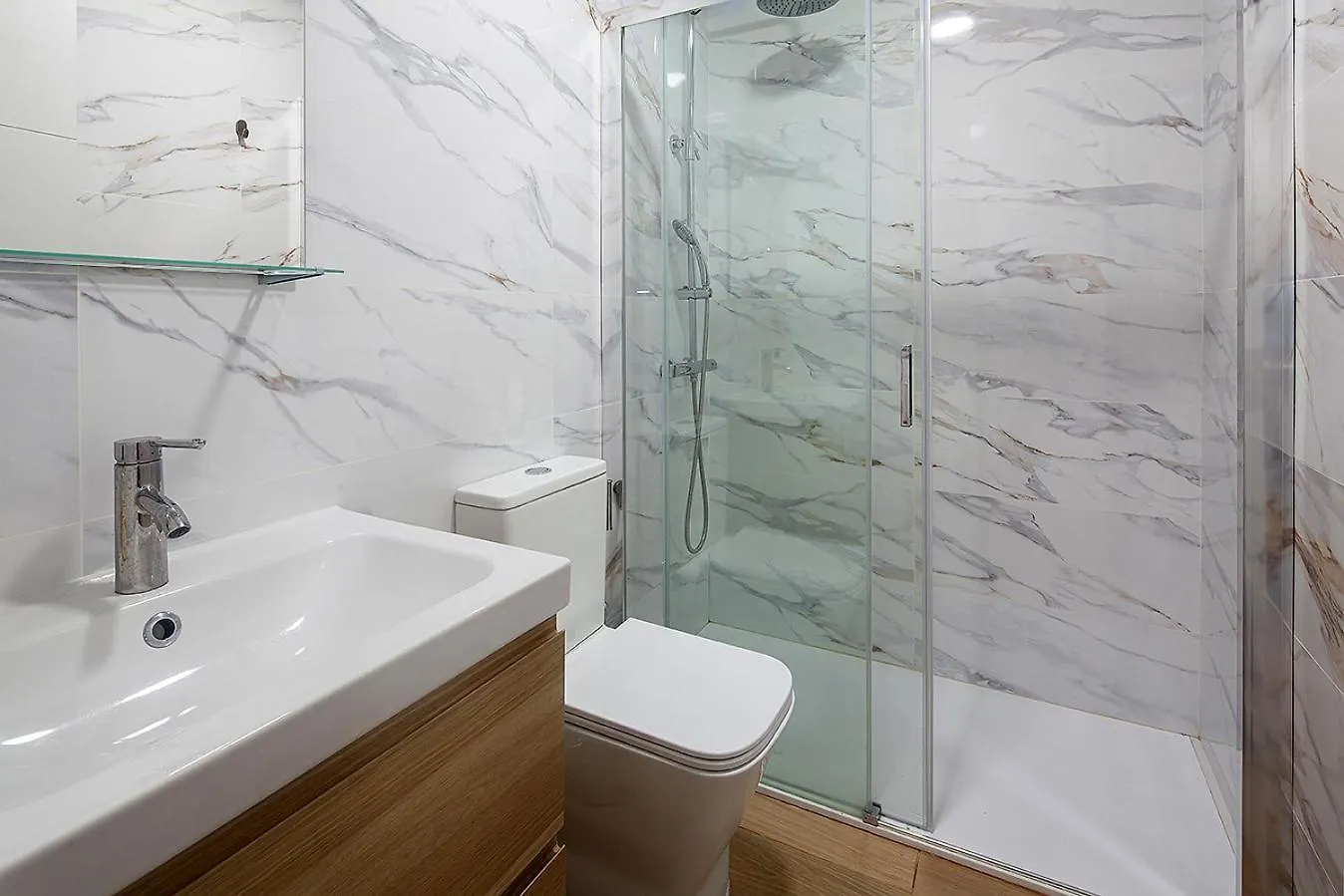 Amazing Flat In City Center-Sevillarooms Seville